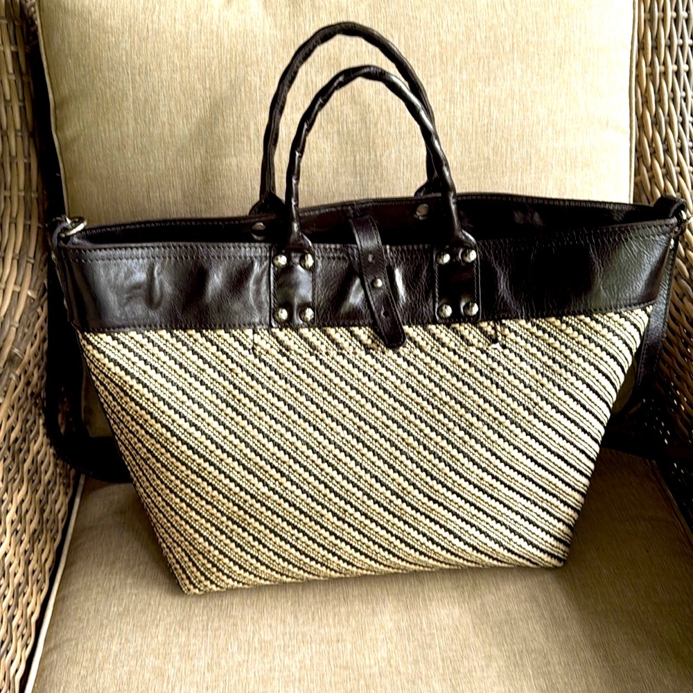 EUC Patricia Nash handbag